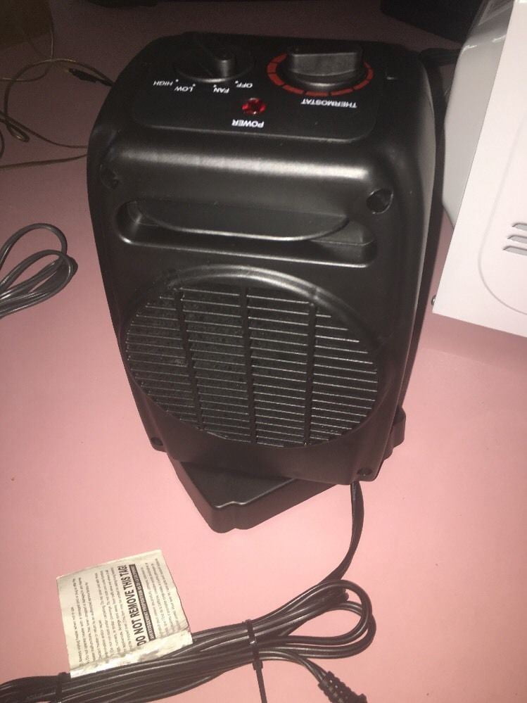Ceramic Space Heater Comfort Zone Cz448 Electric Compact
