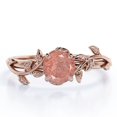 thumbnail image 1 of JeenMata Anillo de Compromiso con Solitario de Cuarzo Fresa Rosa Frambuesa Redondo de 0,50 Quilates en Forma de Hoja Chapado en Oro Rosa de 18 K sobre Plata, 1 of 6