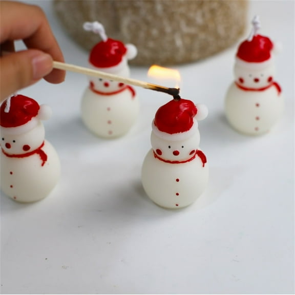 Christmas Snowman Scented Candle Festive Holiday Natural Fragrance Home Decoration Centerpiece Holiday Season Soy Wax Blend