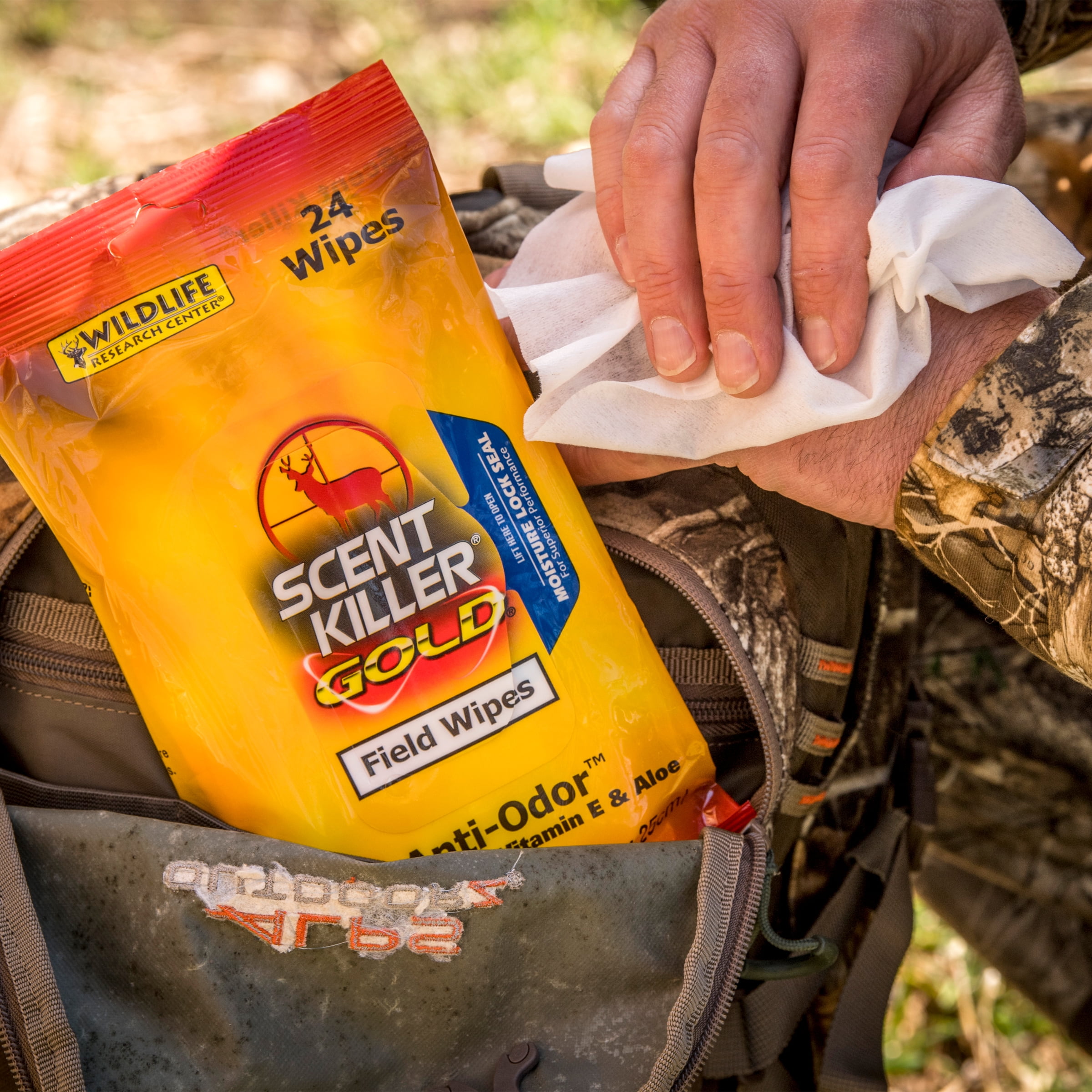 (2 pack) Wildlife Research Center Scent Killer Gold Field Wipes 24 pack for Hunting