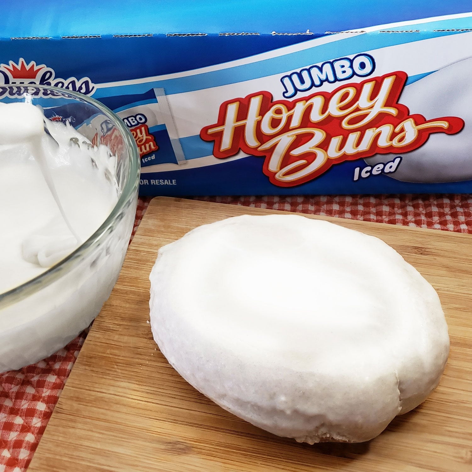 Duchess Jumbo White Iced Honey Buns, 4.75 oz., 12 pk with bowl by OMA
