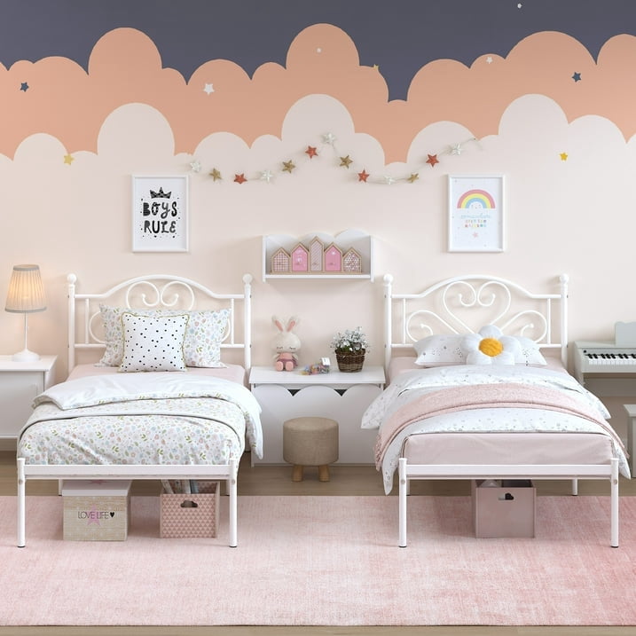Yoneston Kids Twin Size Heavy Duty Metal Platform Bed Frame with Love-Heart Shape Headboard for Bedroom Furniture, White