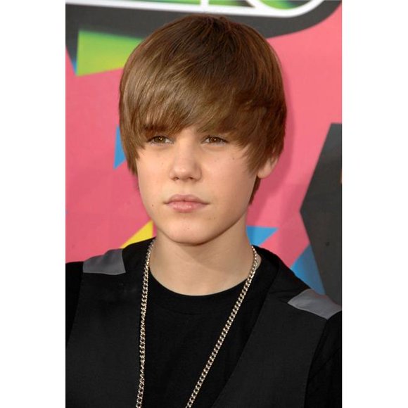 Justin Bieber At Arrivals for Nickelodeons 23Rd Annual Kids Choice Awards - Arrivals Uclas Pauley Pavilion Los Angeles Ca March 27 2010 Photo by Dee Cercone Photo Print, 16 x 20 - Large