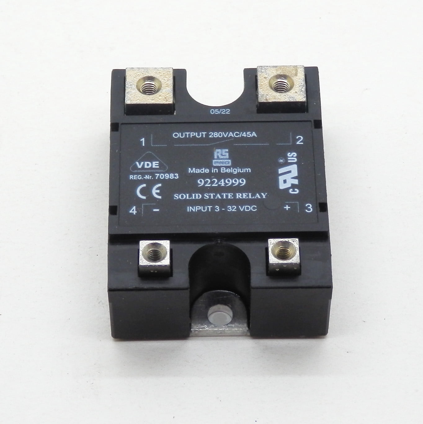 RS Pro 32V 45A SPST Zero Switching Panel Mount Screw Terminals SS Relay 9224999