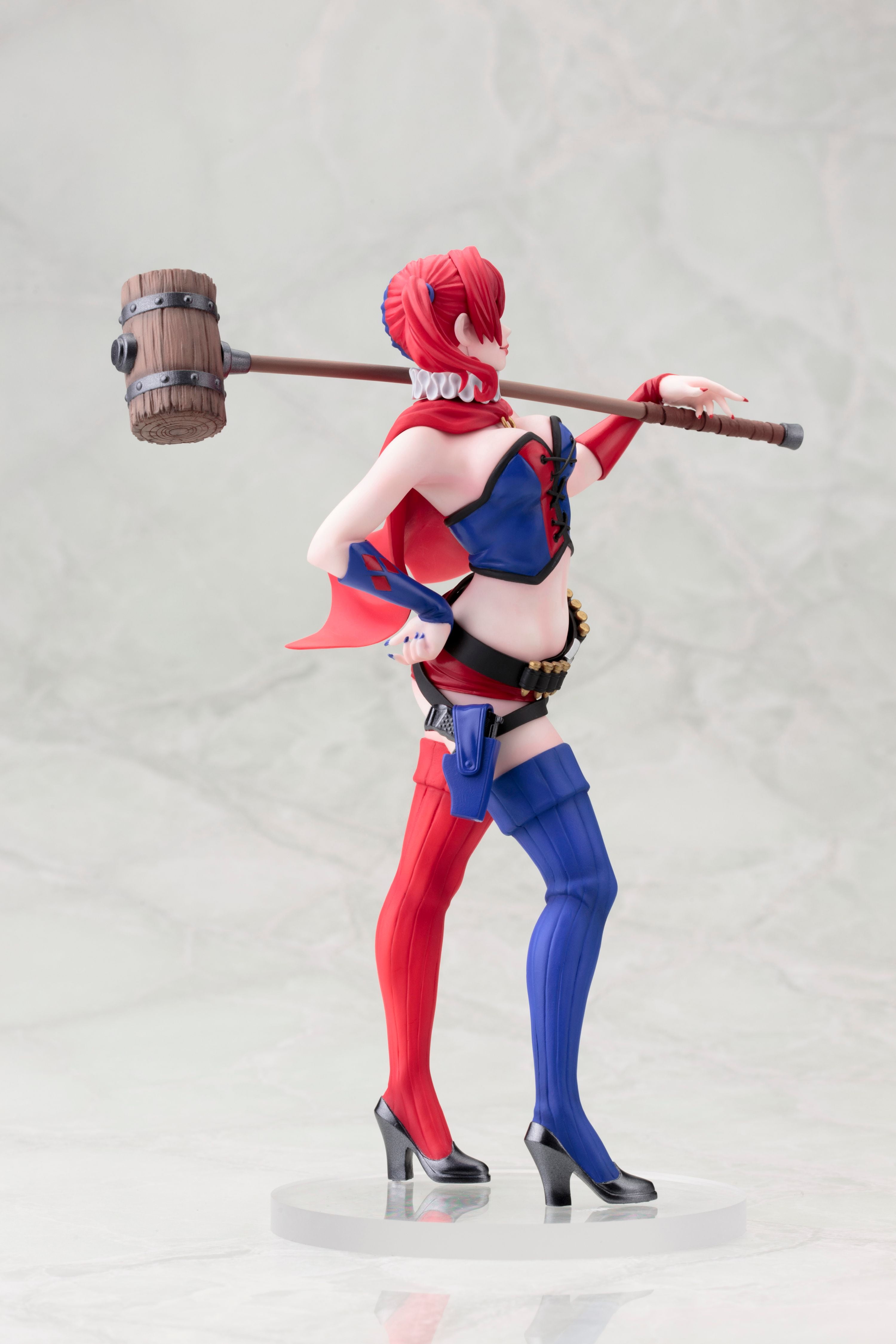 Kotobukiya DC Comics Harley Quinn Bishoujo Statue, New 52 Ver., 9