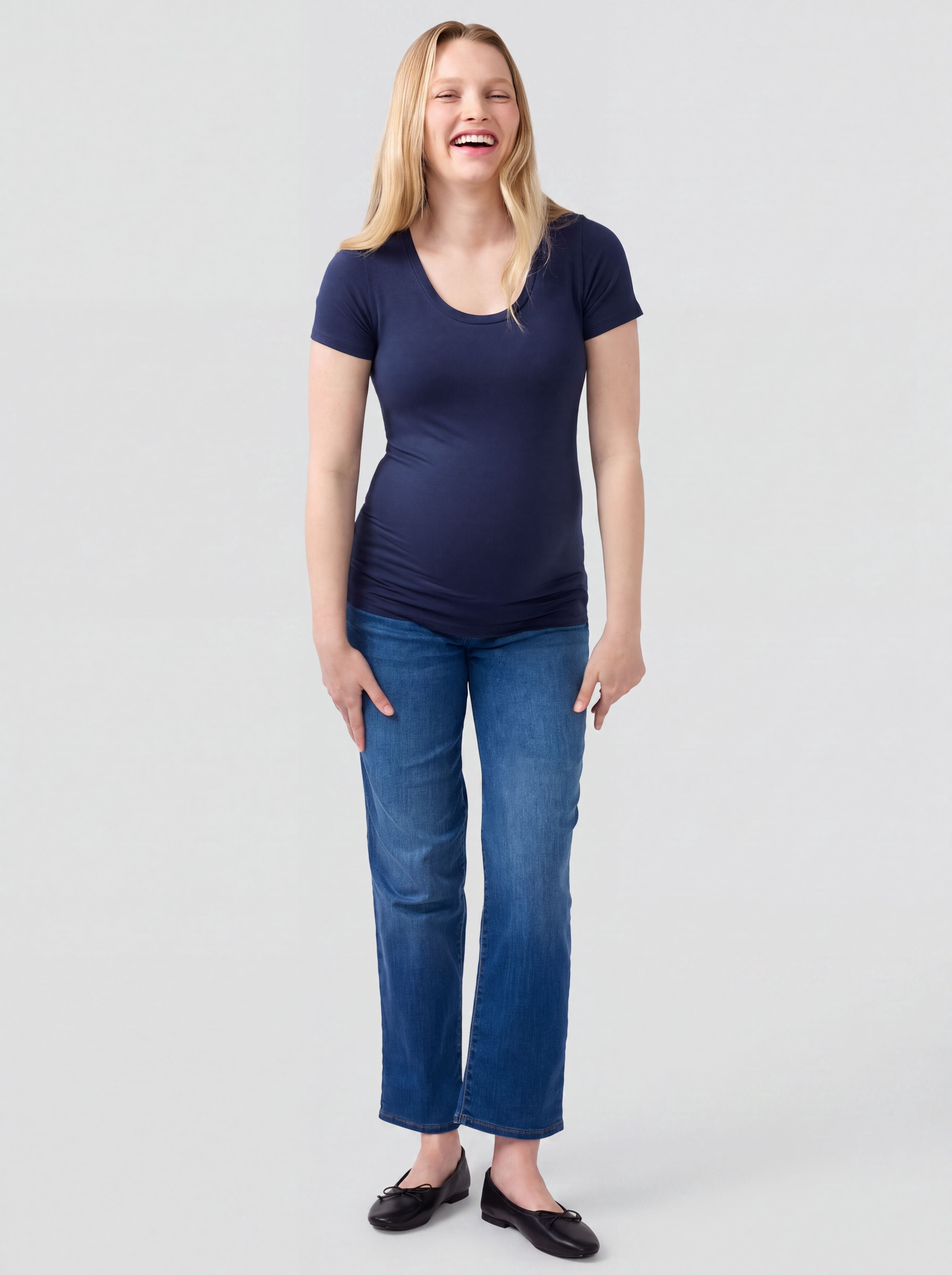Ingrid & Isabel For Every Belly Women’s Maternity Fitted Scoop Tee, Sizes S-XXL