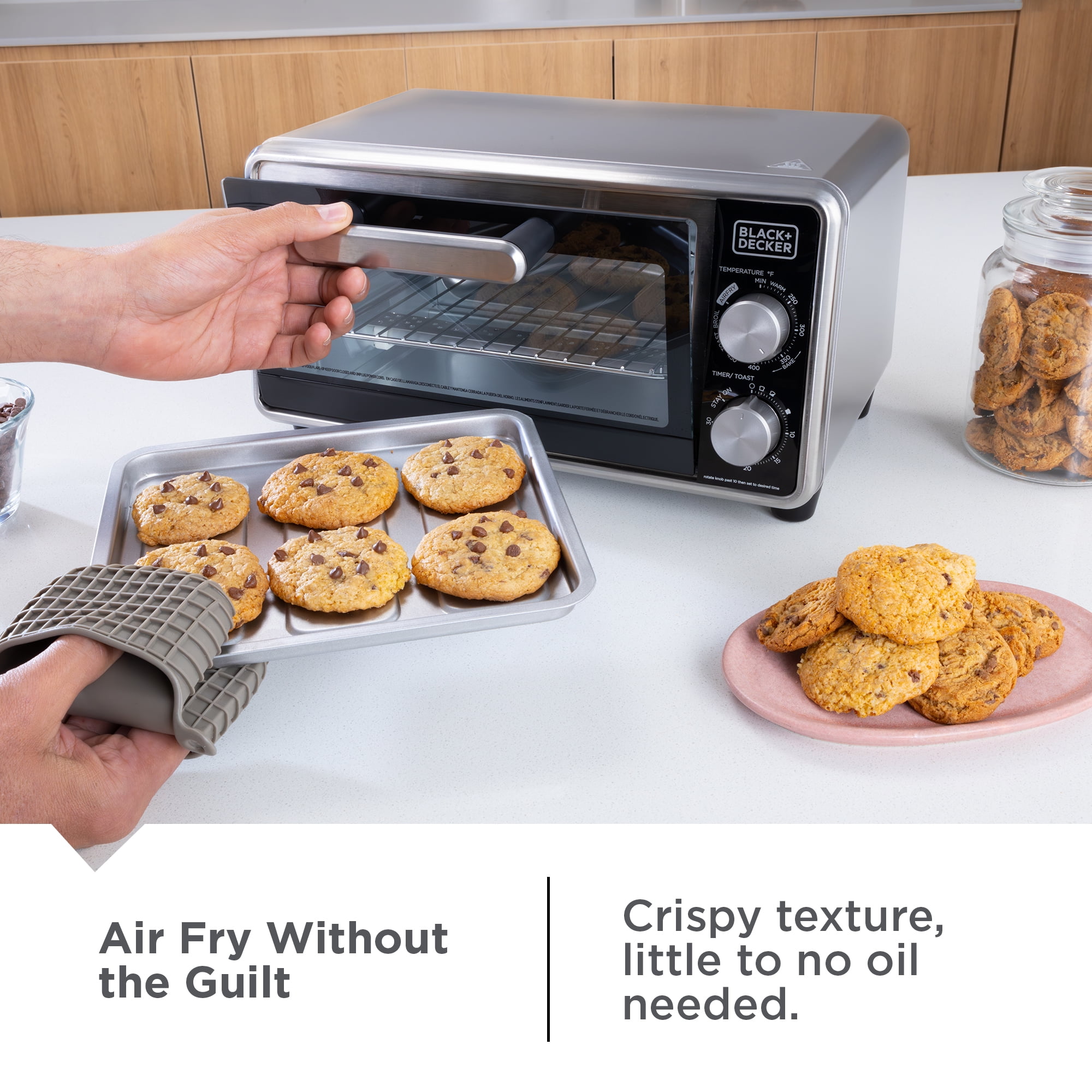 Black+Decker Crisp ‘N Bake PRO Stainless Steel 4-Slice Air Fryer Toaster Oven