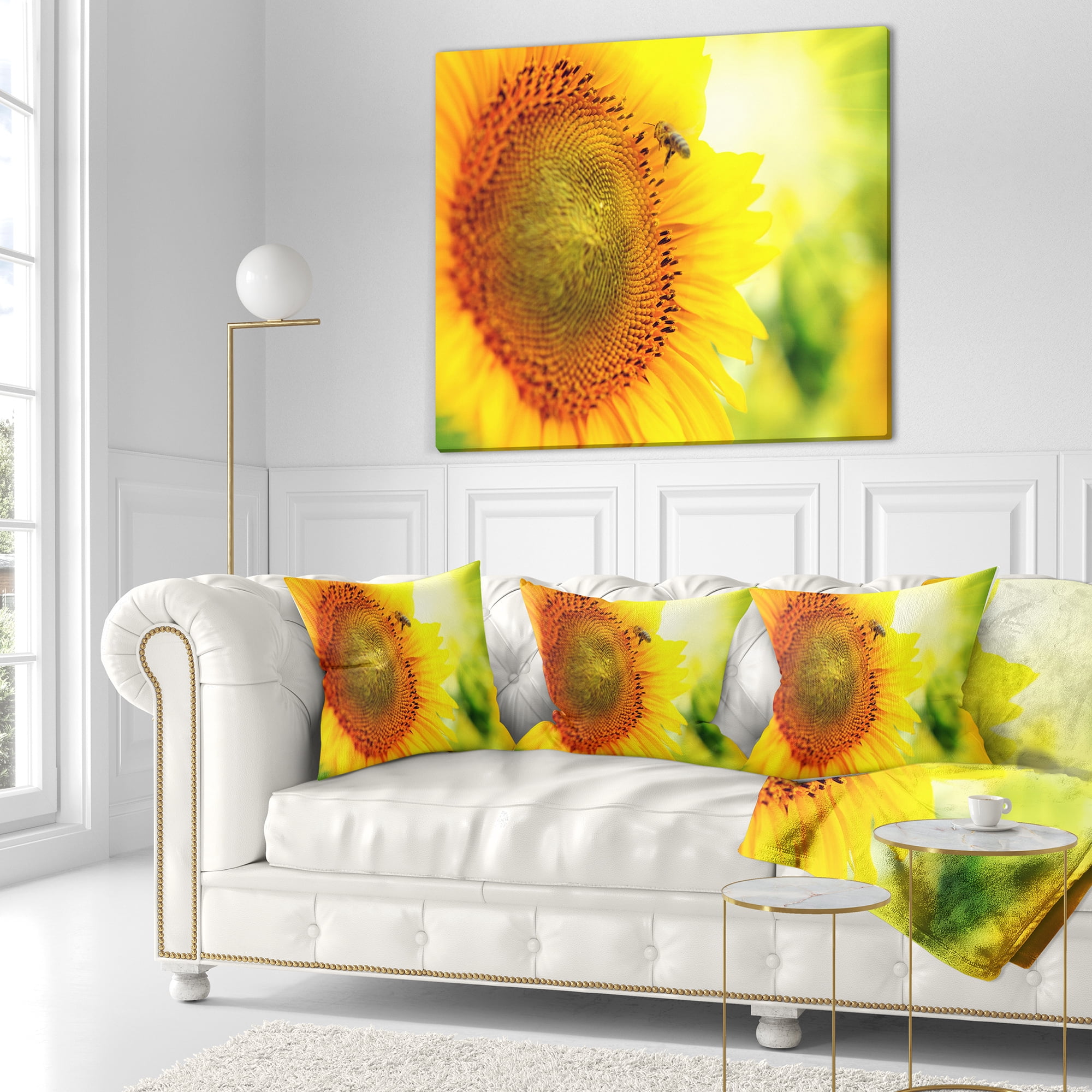 Designart Sunflower Blooming on Field - Animal Throw Pillow - 18x18
