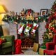 thumbnail image 5 of Calcetín navideño, 3 piezas de calcetín navideño grande para colgar bolsa de regalo de Papá Noel, decoración navideña de dibujos animados para espectáculo de chimenea de árbol y bolsa de dulces, 5 of 7