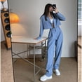 thumbnail image 2 of Conjunto de dos piezas de traje corto de mujer, traje de calle con cintura corta expuesta y pantalón de traje drapeado de cintura alta, 2 of 6