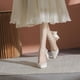thumbnail image 4 of Colección Primavera/Verano 2024: Elegantes tacones altos de seda con punta en punta para mujer con tacones finos y correa en el tobillo 38, 4 of 5