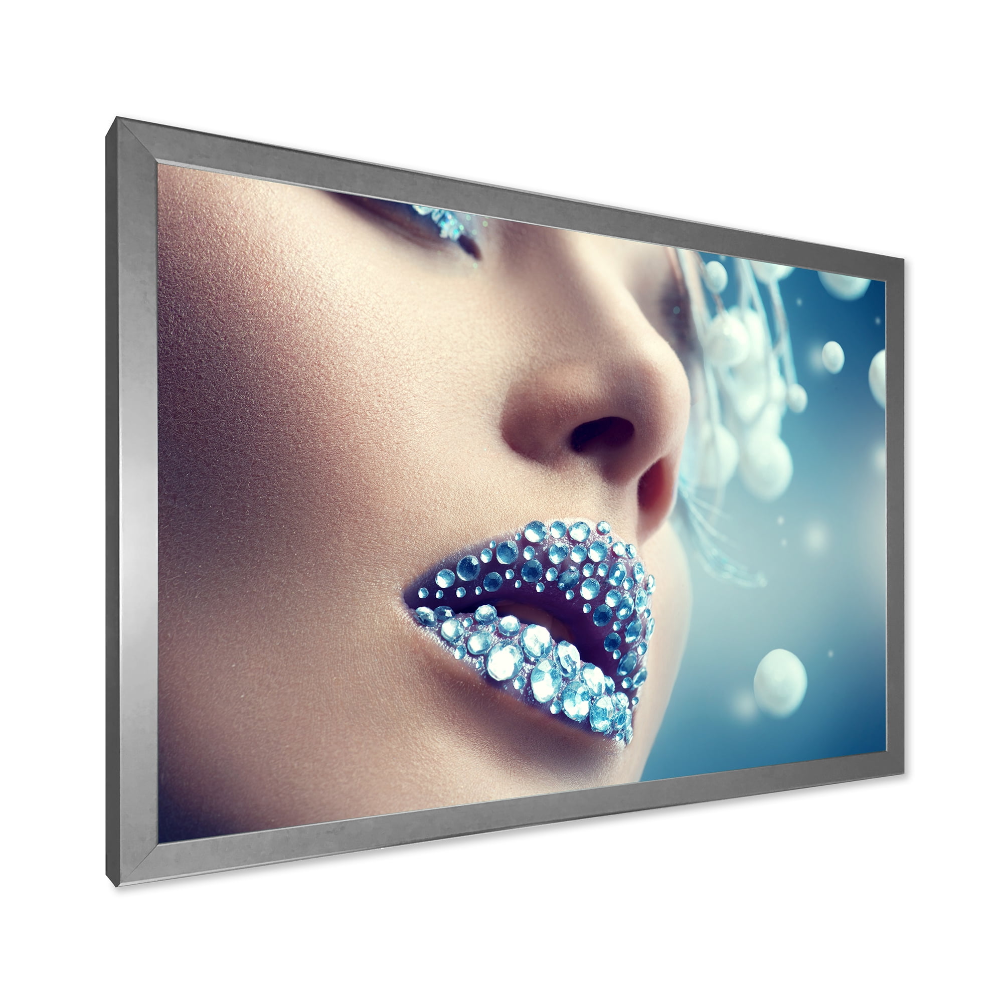 Designart 'Close-Up Of Gems On Female Lips' Modern Framed Art Print
