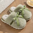 thumbnail image 3 of Nuevas zapatillas peludas de suela gruesa antideslizantes cálidas para el hogar para interiores, zapatillas de algodón con lazo para niñas y parejas en invierno, 3 of 5