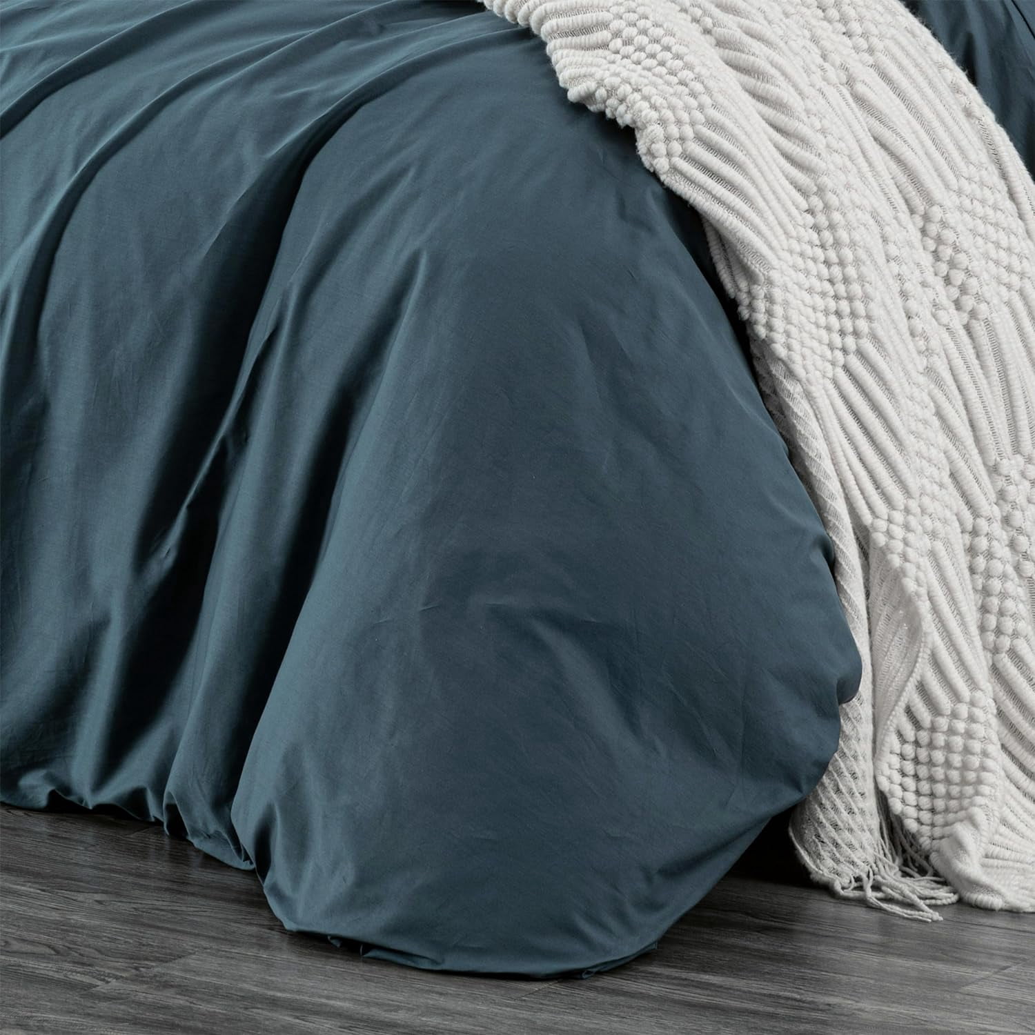 Chezmoi Collection Solid China Blue 100% Cotton Duvet Cover Set Queen Size, 3-Piece Luxury Soft Breathable Smooth Cooling 250TC Cotton Twill Comforter Cover with Button Closure