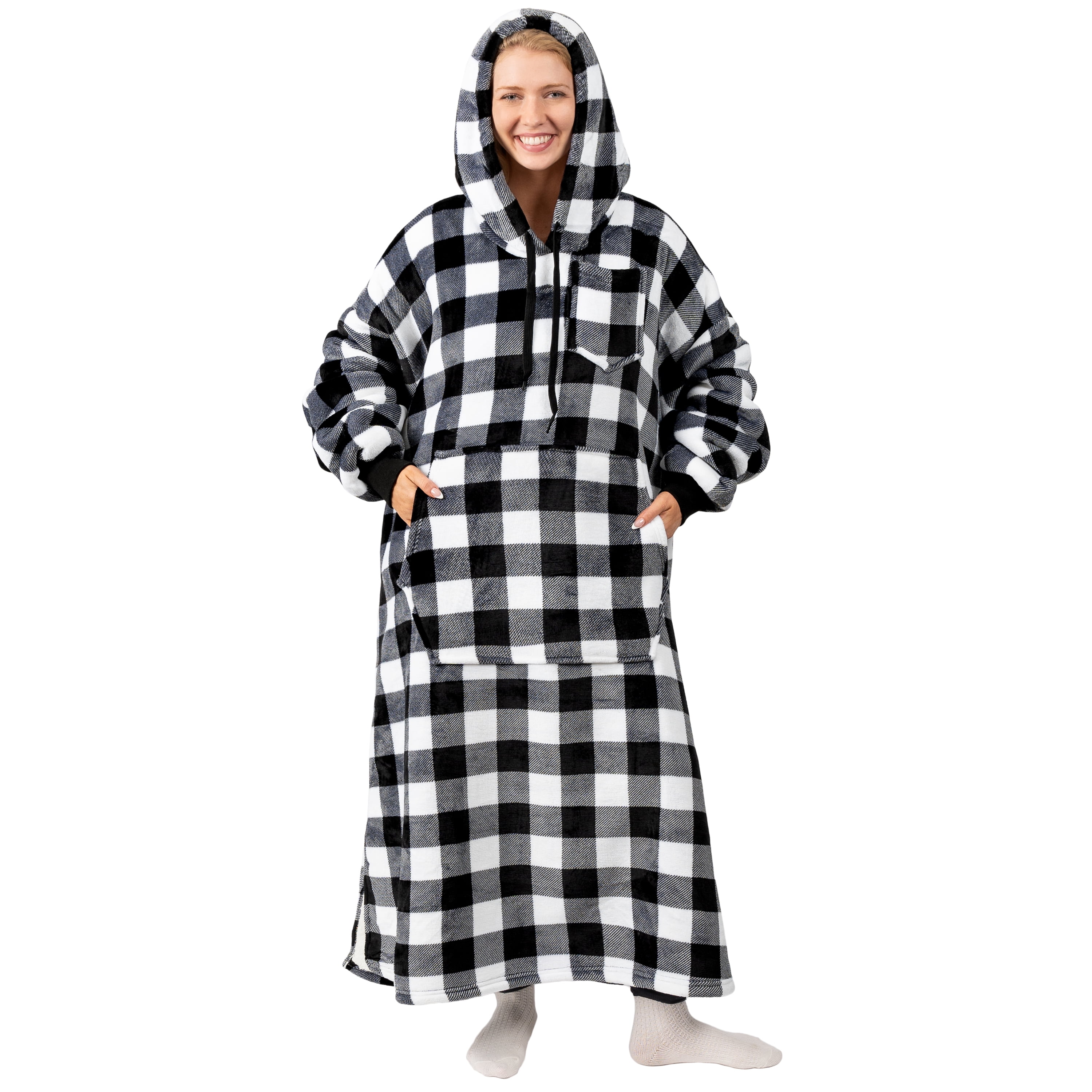 PAVILIA Blanket Hoodie for Women White, Sherpa Wearable Blanket Men, Cozy Oversized Sweatshirt Blanket, Warm Fleece Hooded Blanket Sweater with Sleeves and Giant Pocket, Adult Long, Checker White