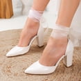 thumbnail image 3 of Gisele - Tacones de novia color marfil con lazo crema 8.5 US | 6 UK | 24.6 CM | 39 EU, 3 of 10