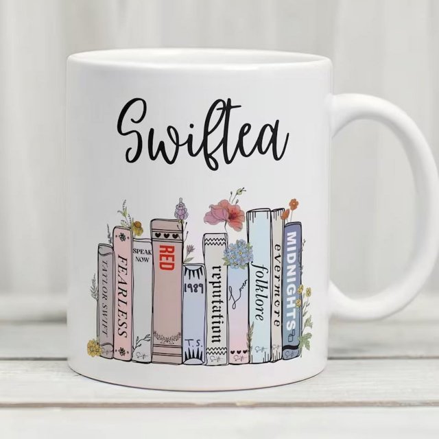 Taza de café de cerámica con diseño simple y múltiples opciones de patrones para taza de té llena de agua.