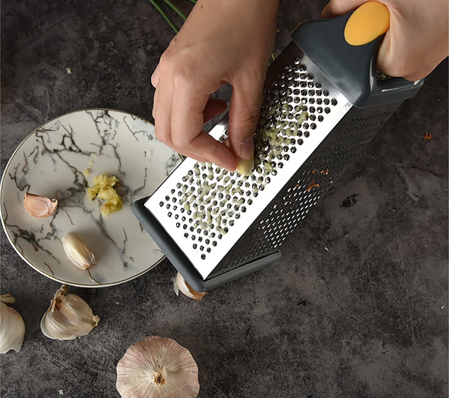 Yannee Cheese Grater, 4-Sided Stainless Steel Box Grater, Food Shredder  with Handle Best for Parmesan Cheese, Ginger, Carrot,Vegetables 