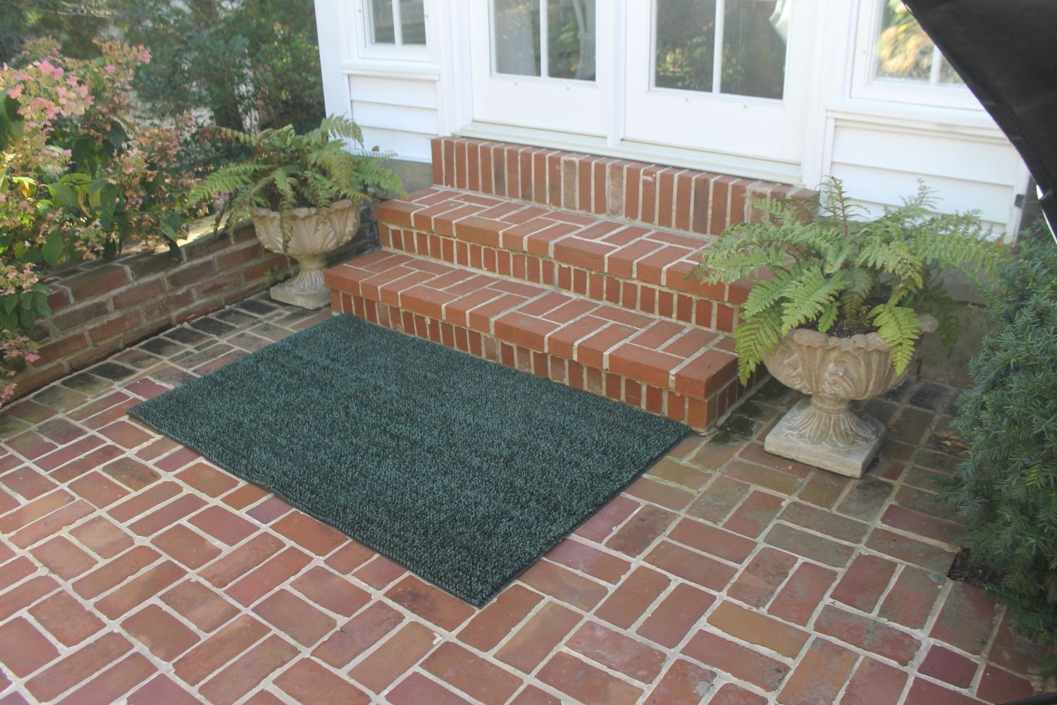 Clean Machine Classic AstroTurf Scraper Doormat 35.5 x 59.5 inch Evergreen Outdoor Use