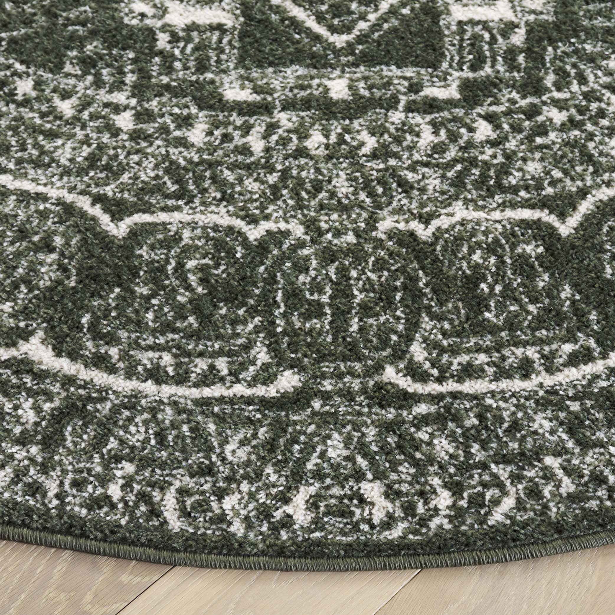 Safavieh Adirondack Xavier Oriental Area Rug, Dark Green/Ivory, 8' x 8' Round