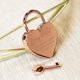 thumbnail image 2 of Candado con forma de corazón Yuxing grabado personalizado con llave oro rosa, 2 of 4