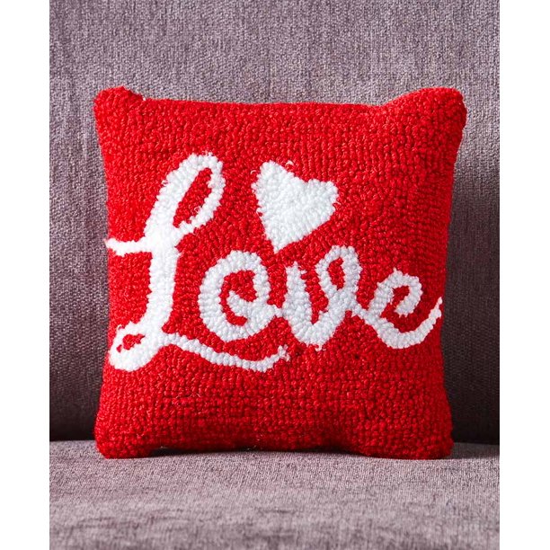 HandHooked Mini PillowsLove