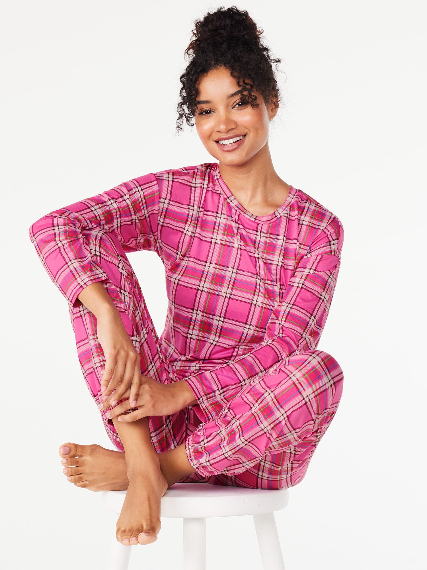 Joyspun Women’s Long Sleeve Tee and Joggers, 2-Piece Pajama Set, Sizes S-3X