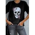 thumbnail image 3 of ABPHQTO Camiseta gráfica con estampado de calavera informal negra para mujer, 3 of 5