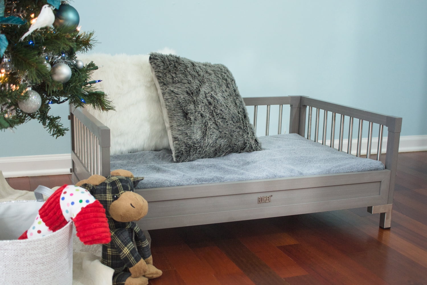 ecoFLEX Raised Dog Bed with Memory Foam Cushion - Grey X-Large