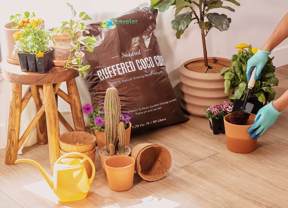 Envelor Potting Soil Indoor Plants Soil Coco Coir Mix Coconut Coir for Plants Outdoor Buffered Garden Soil Planting Coco for Plants Coco Soilless Potting Mix 1.75 Cu Ft, 50 Liter Bag