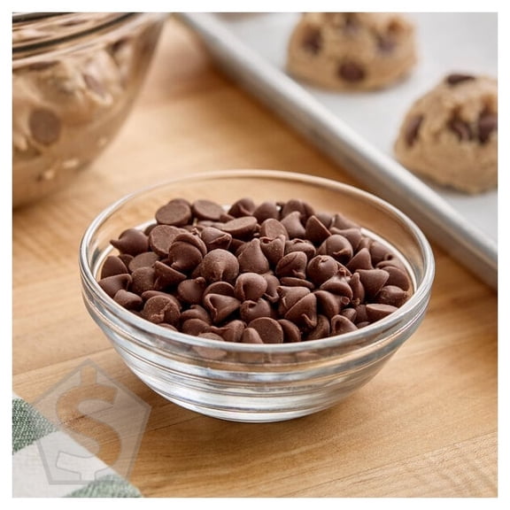 HERSHEY'S 25 lb. Milk Chocolate 1M Baking Chips