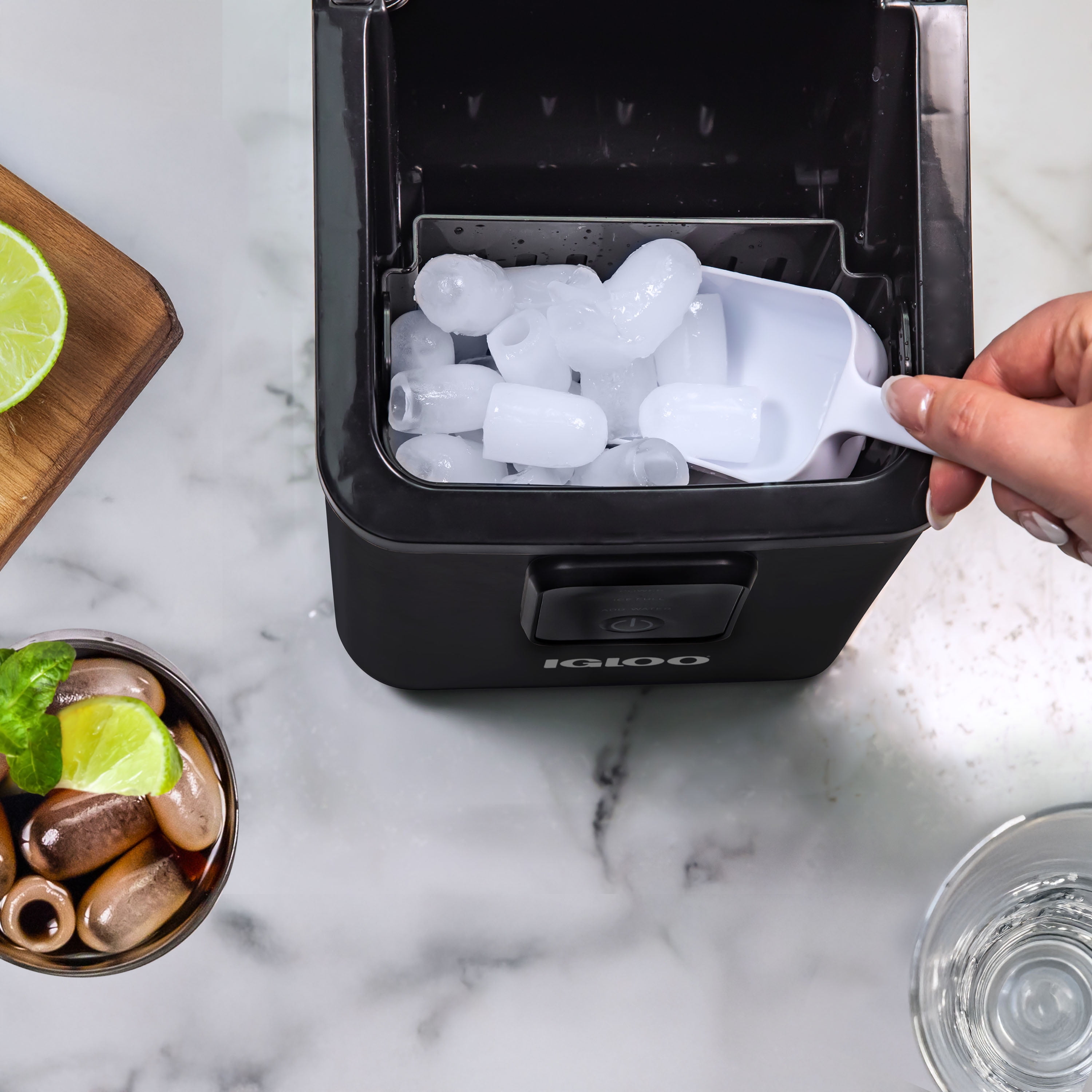 Igloo Automatic Ice Machine, Self-Cleaning Countertop Ice Maker with Ice Scoop and Basket, Black