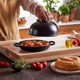 thumbnail image 4 of Horno de pan Le Creuset, hierro fundido esmaltado, color regaliz, 4 of 6