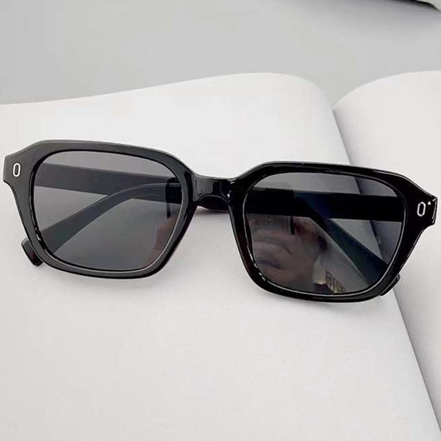 Gafas de sol de moda para mujer, para fotografiar, viajar, anti-UV, modernas, lisas, combinables