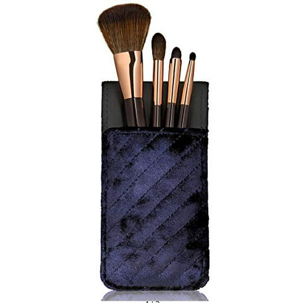 Charlotte Tilbury Magical Mini Brush Set. 4 brush and a velvet case