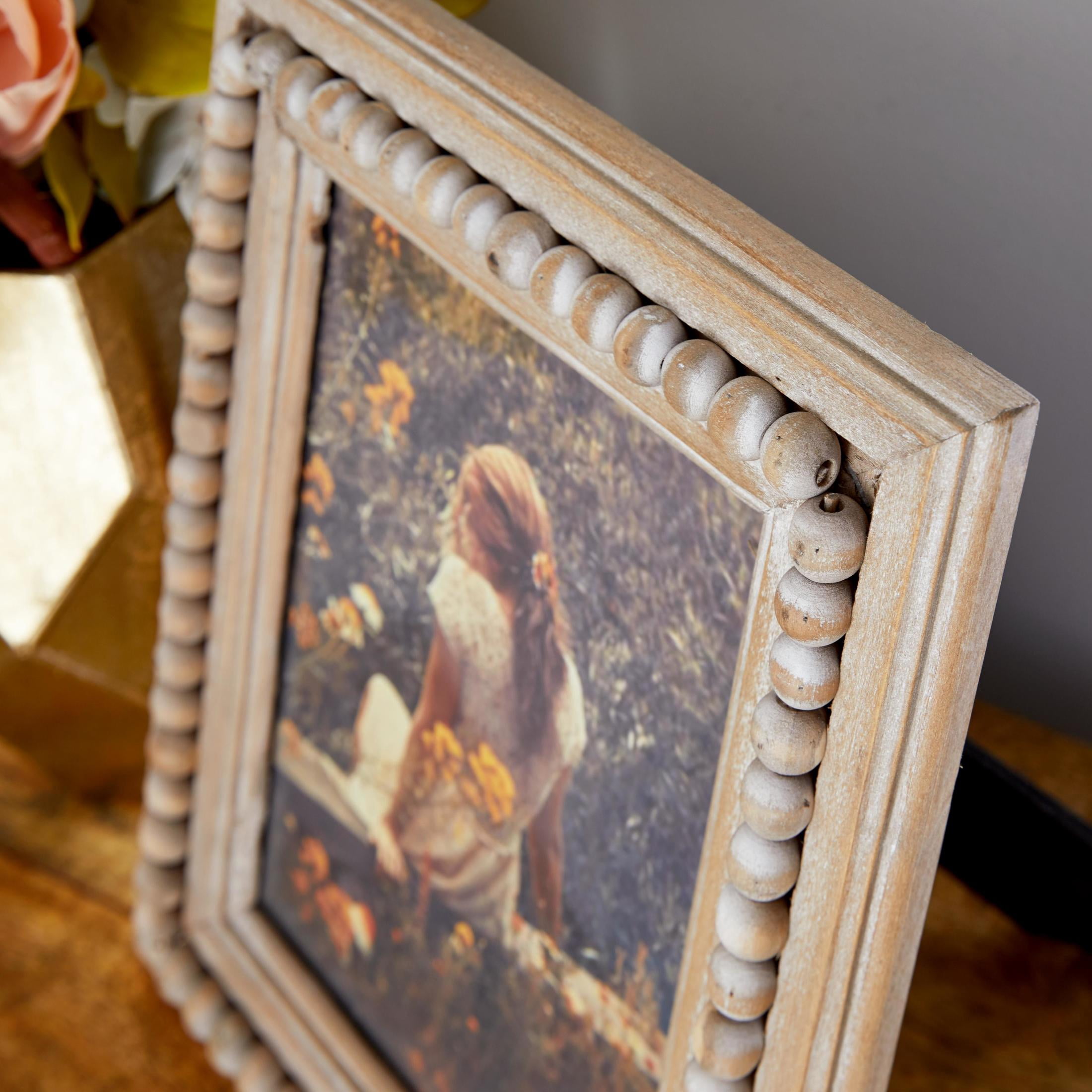 DecMode 6" x 8" Beaded Light Brown Photo Frame