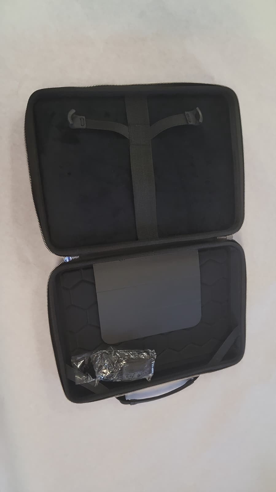 Laptop Sleeve Shoulder Bag Shockproof Computer Bag Waterproof EVA Protective Carrying Case