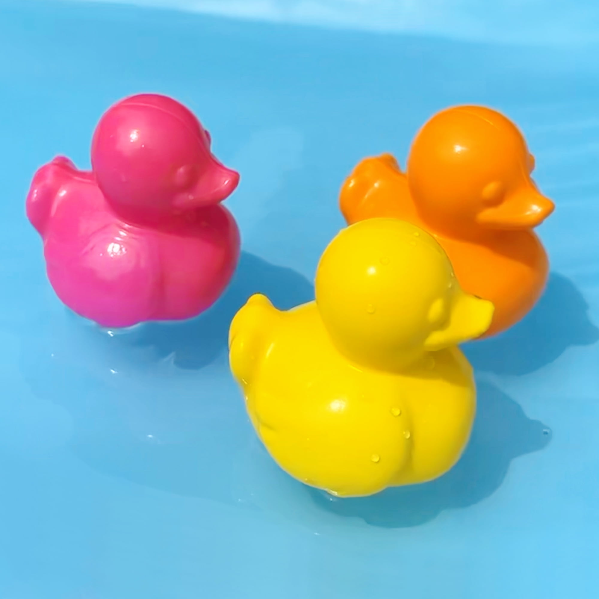 Banzai Jr. Duck Duck Splash 48 in Dia Splash Mat Outdoor Summer Water Play for Babies Toddlers 18 Months +