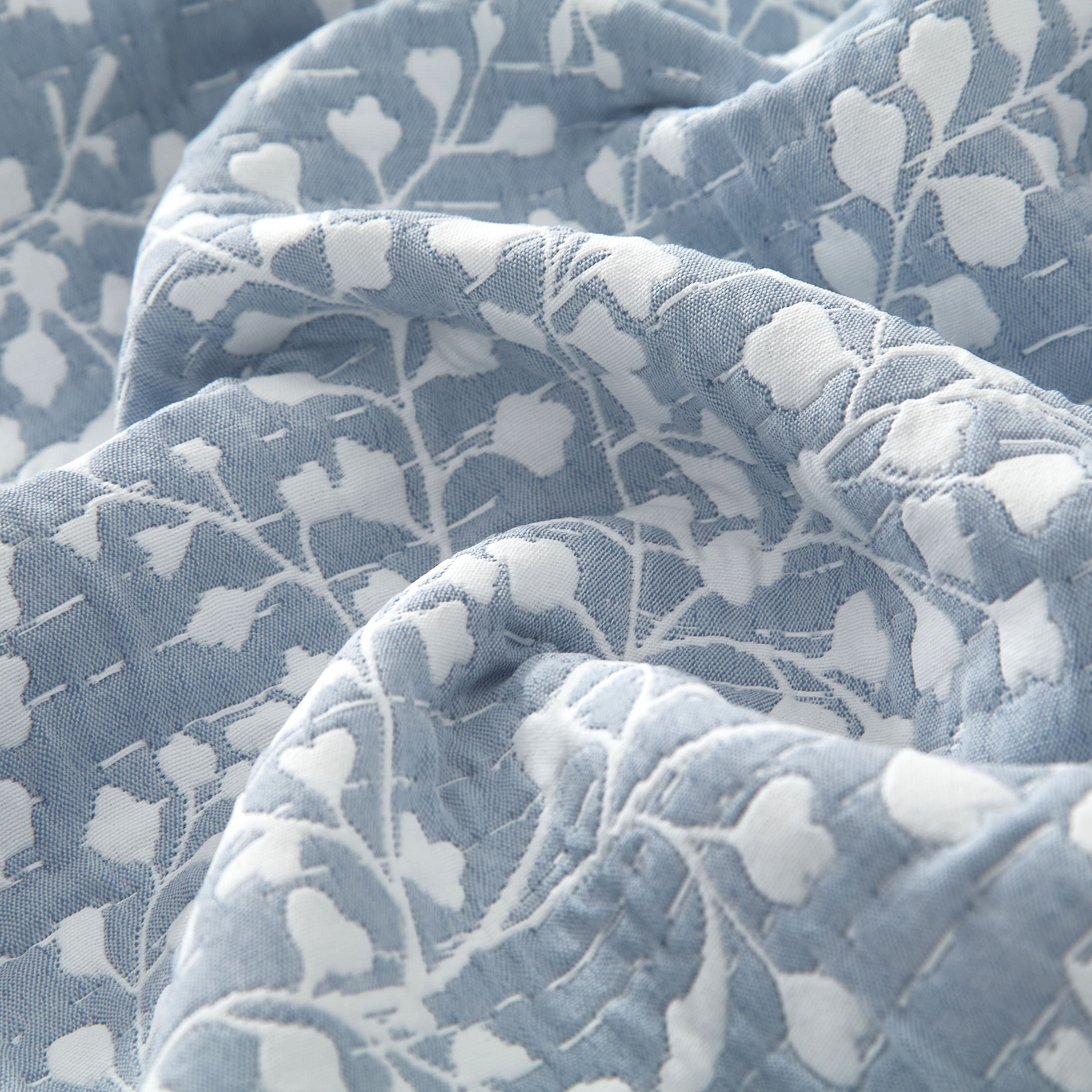 Mainstays Botanical Floral Stitched Pillow Sham, King, Light Blue, 1 Pack