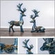thumbnail image 4 of Escultura de resina moderna, adornos de ciervo, estatua de ciervo de Navidad, resina, regalos de cumpleaños, bodas, adornos de mesa de coche de oficina, 4 of 5