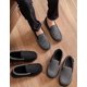 thumbnail image 3 of Pantuflas Moccasin para Hombre con Espuma de Memoria HomeTop Gris Oscuro, 3 of 8