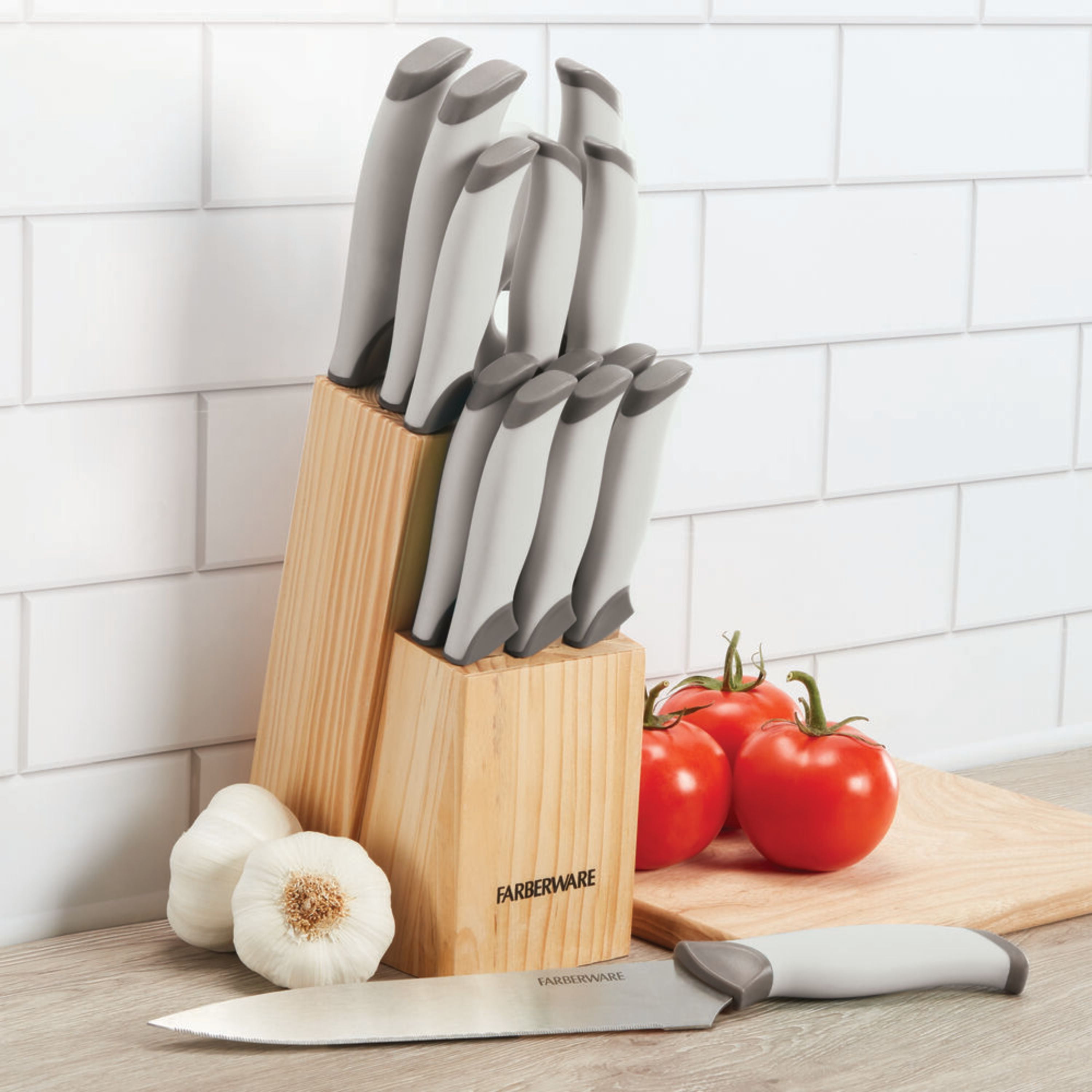 Farberware 14-Piece Soft-Grip Cutlery Block Set, Gray