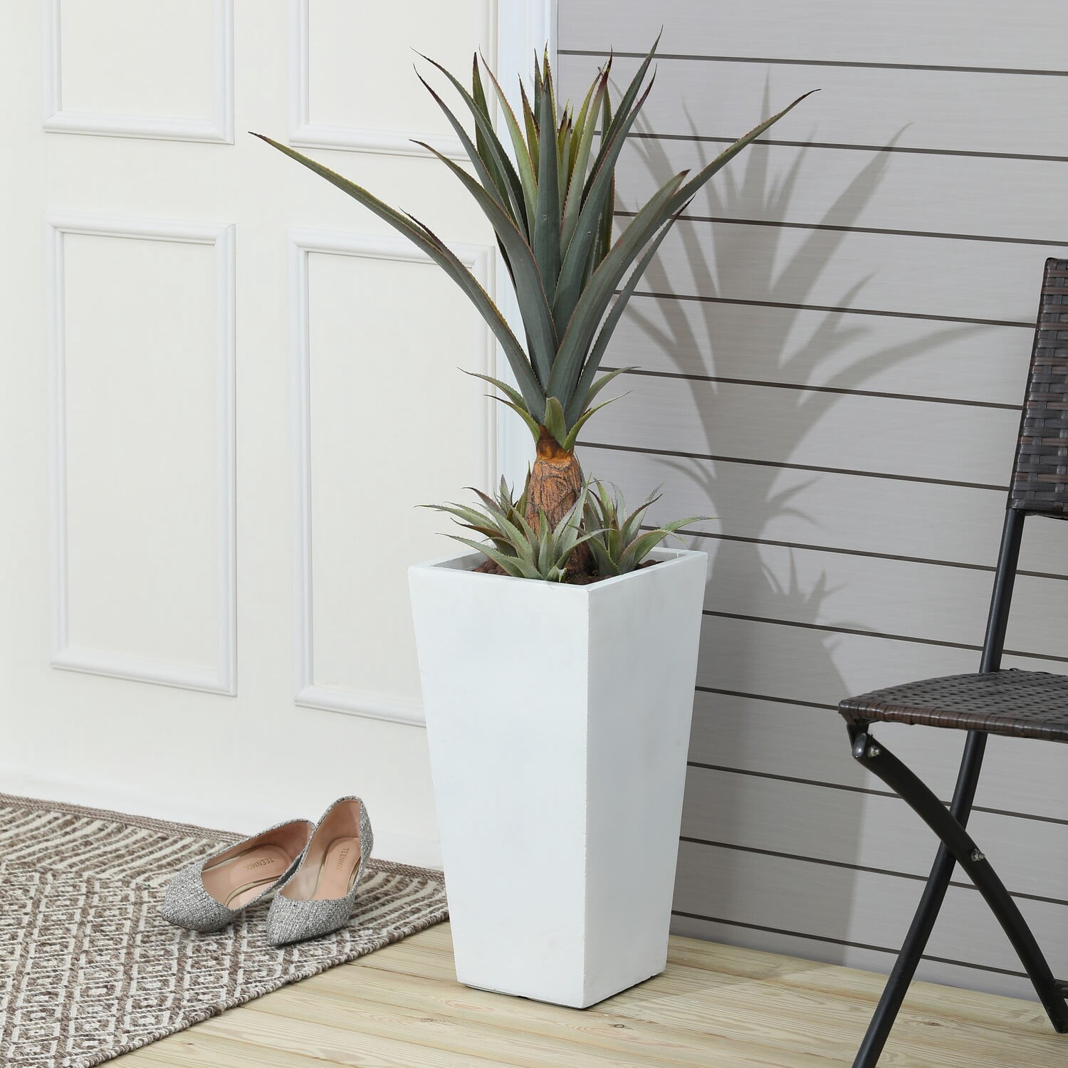 LuxenHome White MgO 18.5in. H Tall Tapered Planter