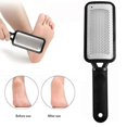 thumbnail image 1 of Lima para pies y removedor de callos. La mejor herramienta de superficie metálica para pedicura para el cuidado de los pies para eliminar las durezas. Se puede utilizar tanto en pies húmedos, 1 of 5