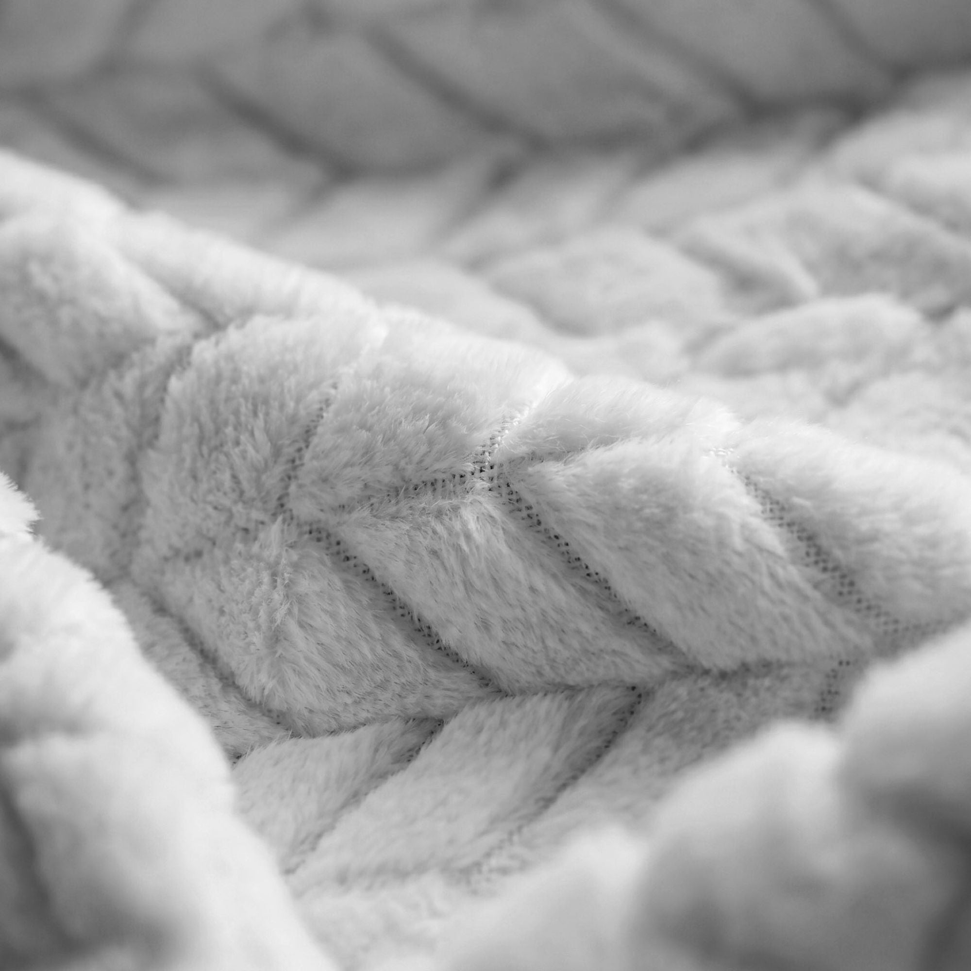 Superior Hope Herringbone Fluffy Fleece Blanket, King Size, Platinum