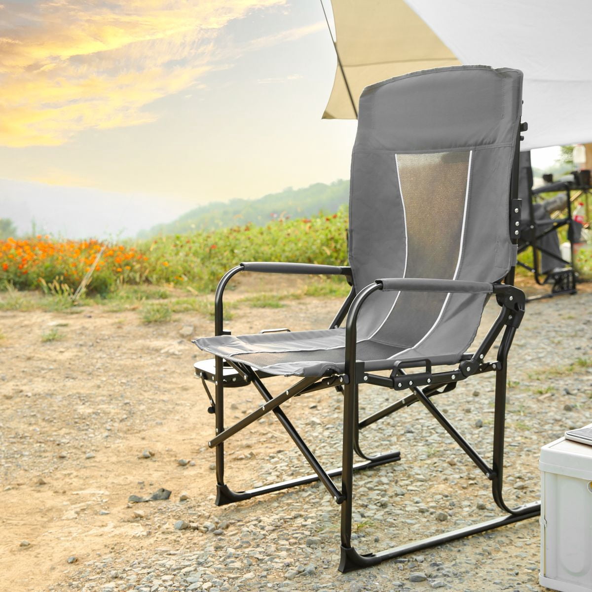 Sailvan Heavy Duty Camping Directors Chair, Oversized Folding Chair with Side Table & Pocket for Beach Picnic Fishing, Grey