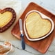 thumbnail image 5 of Molde para pastel con forma de corazón (2 unidades), incluye anillo, molde desmontable y base para hornear galletas., 5 of 8