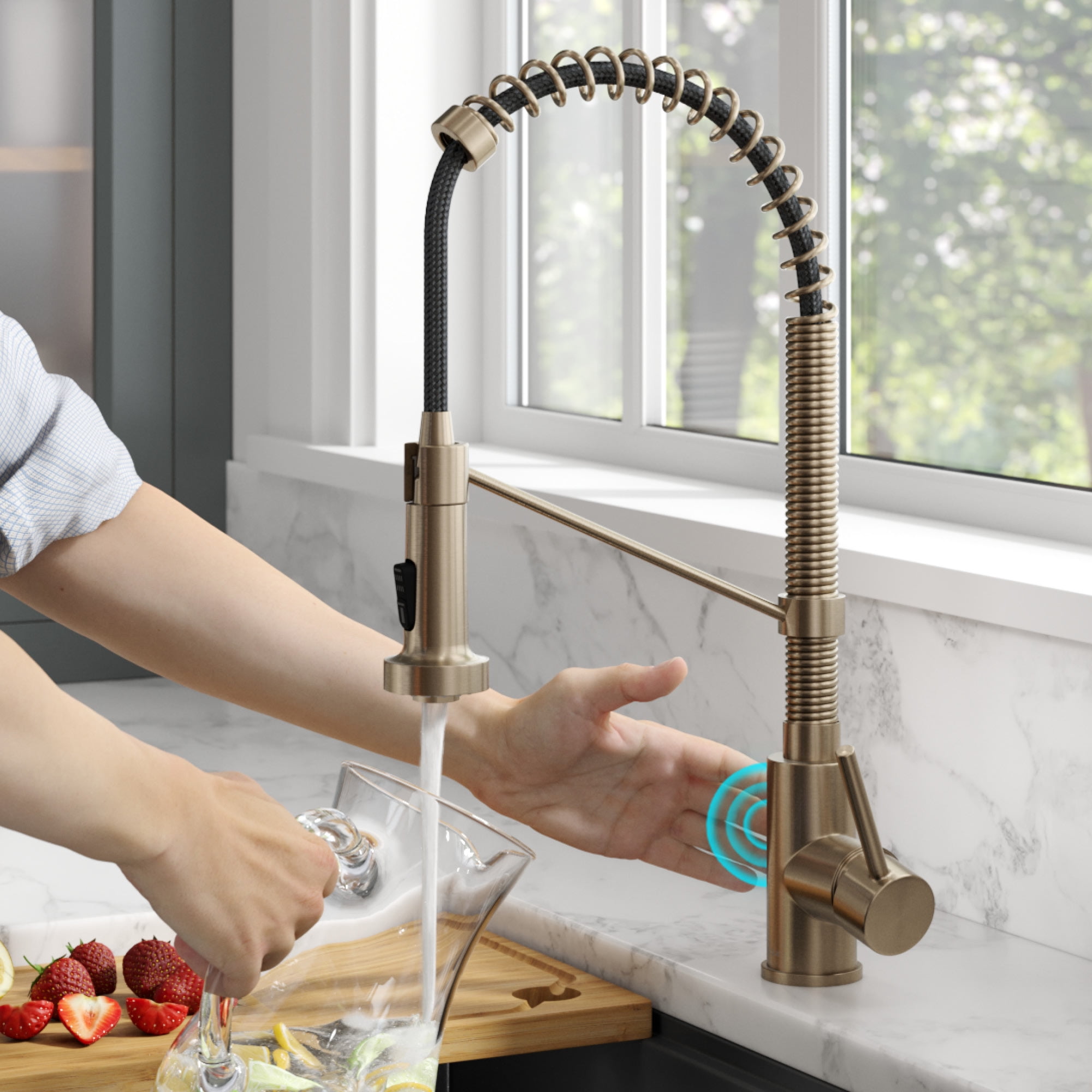 KRAUS Bolden Touchless Sensor Commercial Pull-Down Single Handle 18 ...