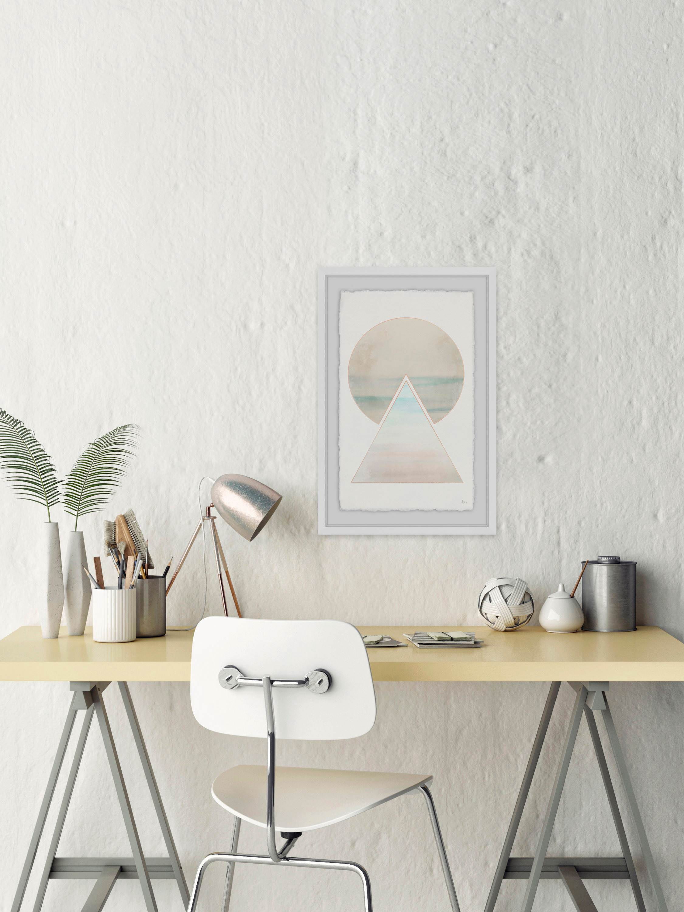 Bords Gris Framed Painting Print