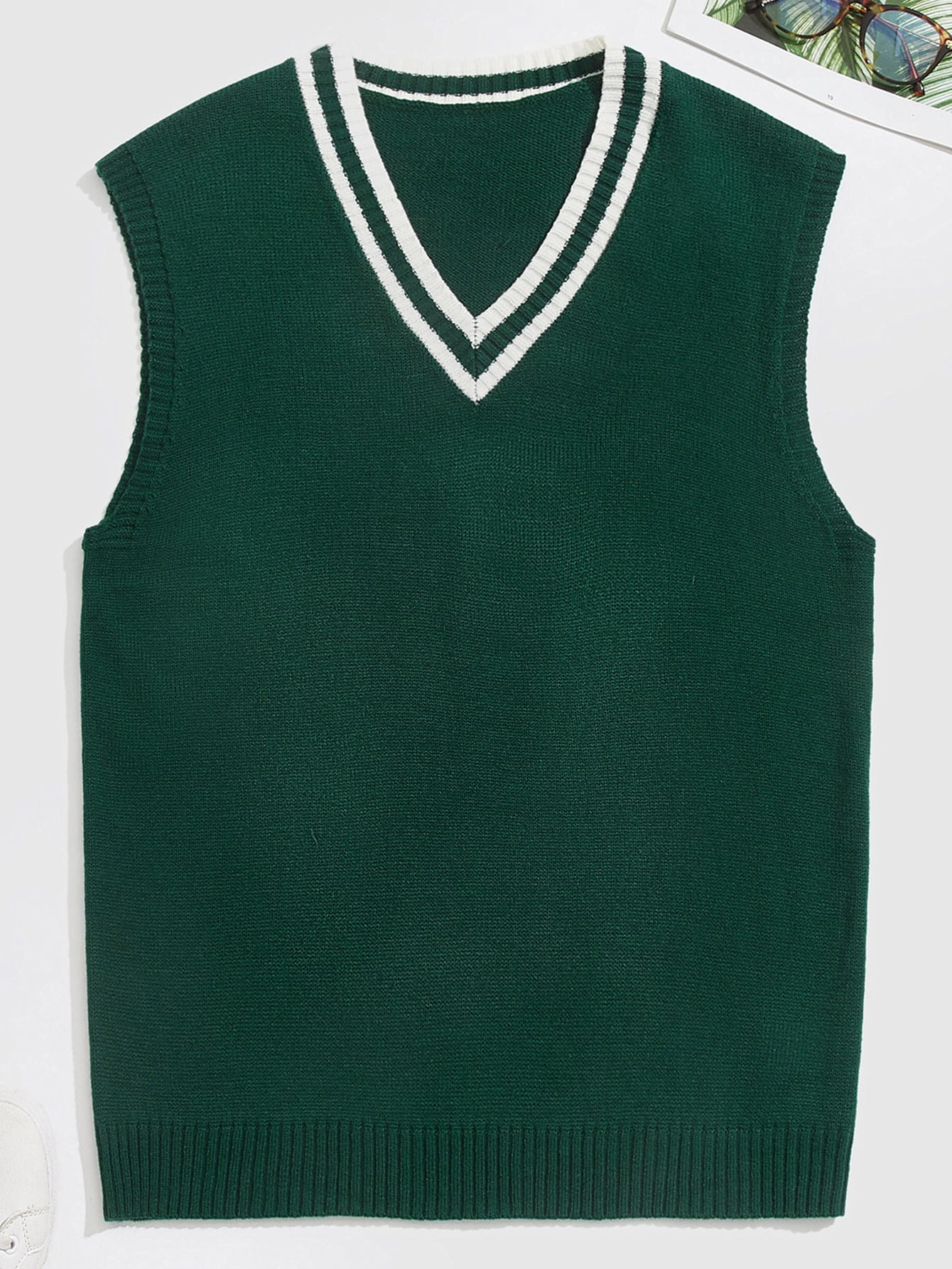 Men V neck Striped Sweater Vest M(6 